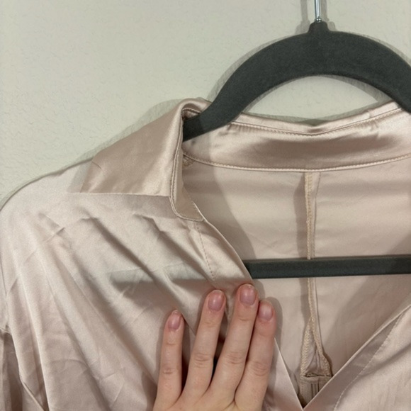 Cider XS Top Collar V-Neck Long Sleeve Wide Sleeve Zipper Back - Picture 5 of 10